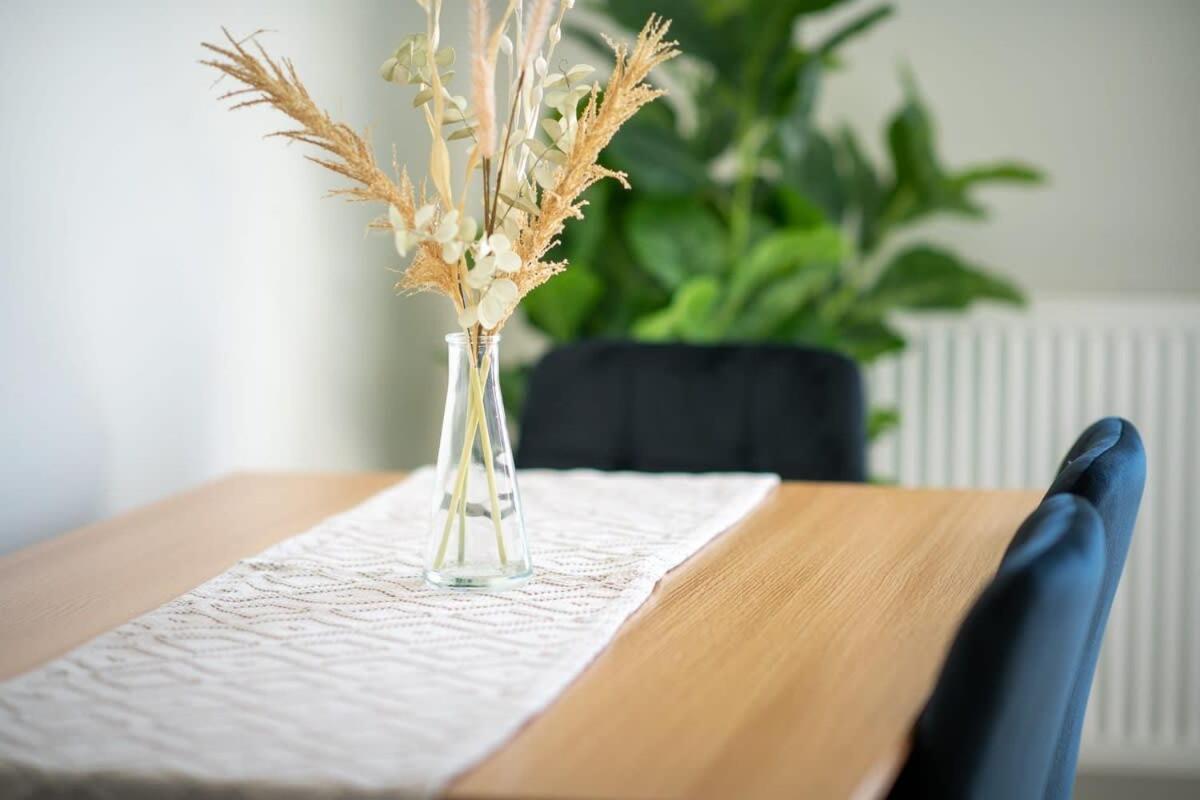 Modern 2 Bed In - Sleeps 5 Appartamento